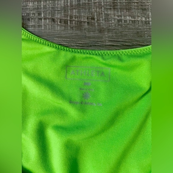 ATHLETA Support Bra Tank Top Lime Green 36B Ruched Sides Gym Athletic Yoga - Picture 5 of 5
